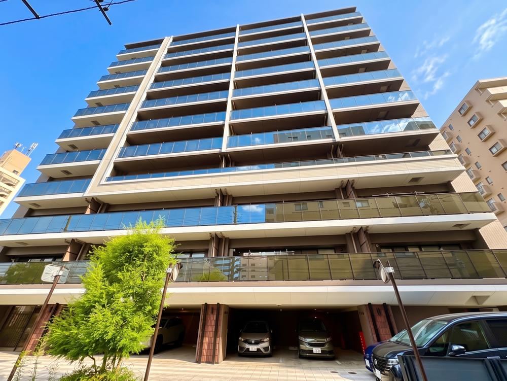 2LDK apartment in Tsurumi Ward, Yokohama, Kanagawa - Photo 1