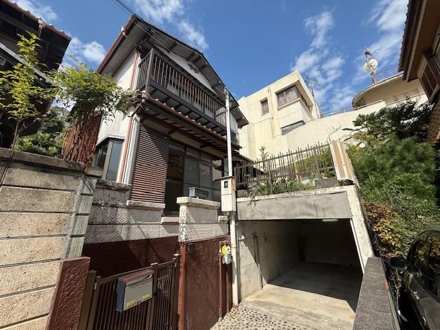 5DK house in Nishinomiya, Hyogo - Photo 1