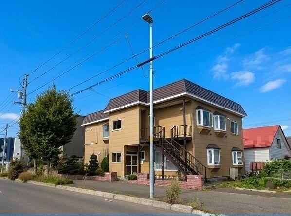 441 m² land in Kita Ward, Sapporo, Hokkaido - Photo 1
