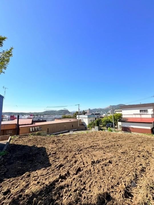 332 m² land in Minami Ward, Sapporo, Hokkaido - Photo 1