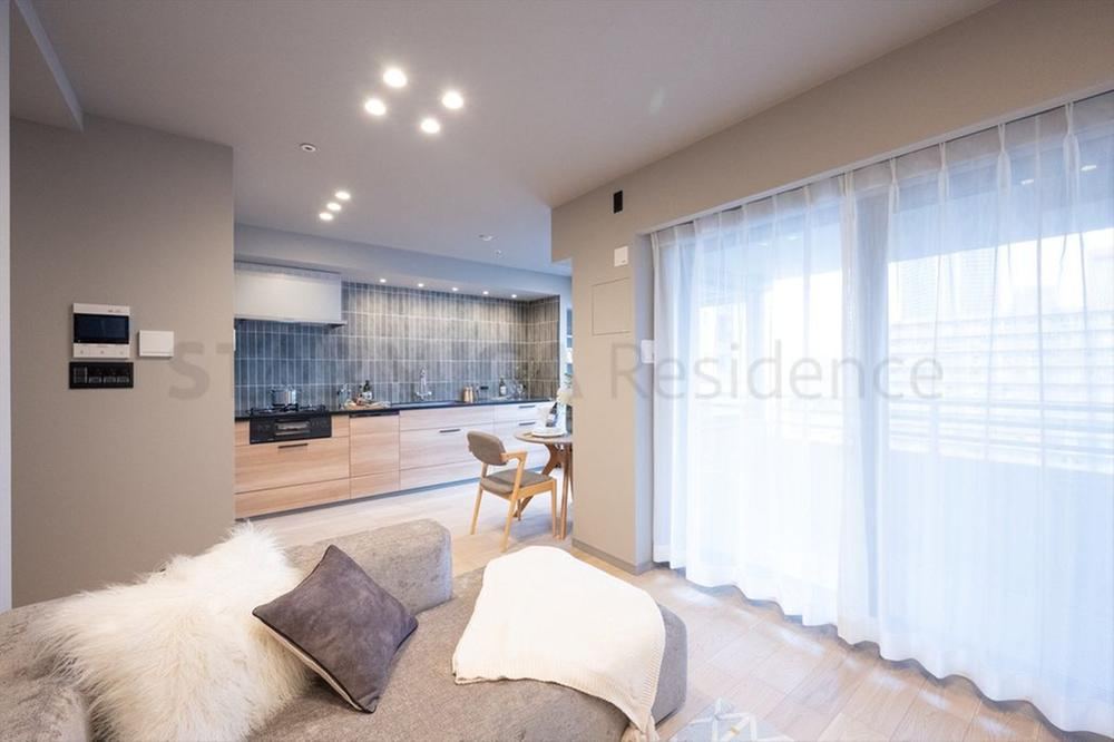 2LDK apartment in Chuo Ward, Tokyo - Photo 1