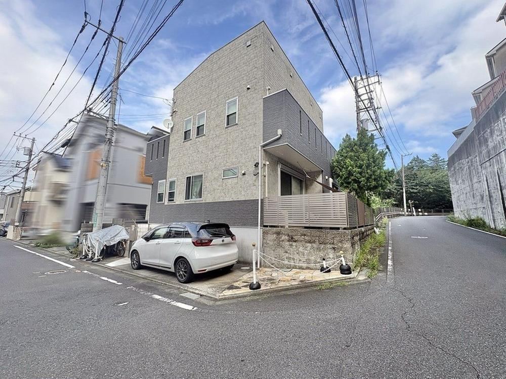 2LDK house in Minami Ward, Sagamihara, Kanagawa - Photo 1
