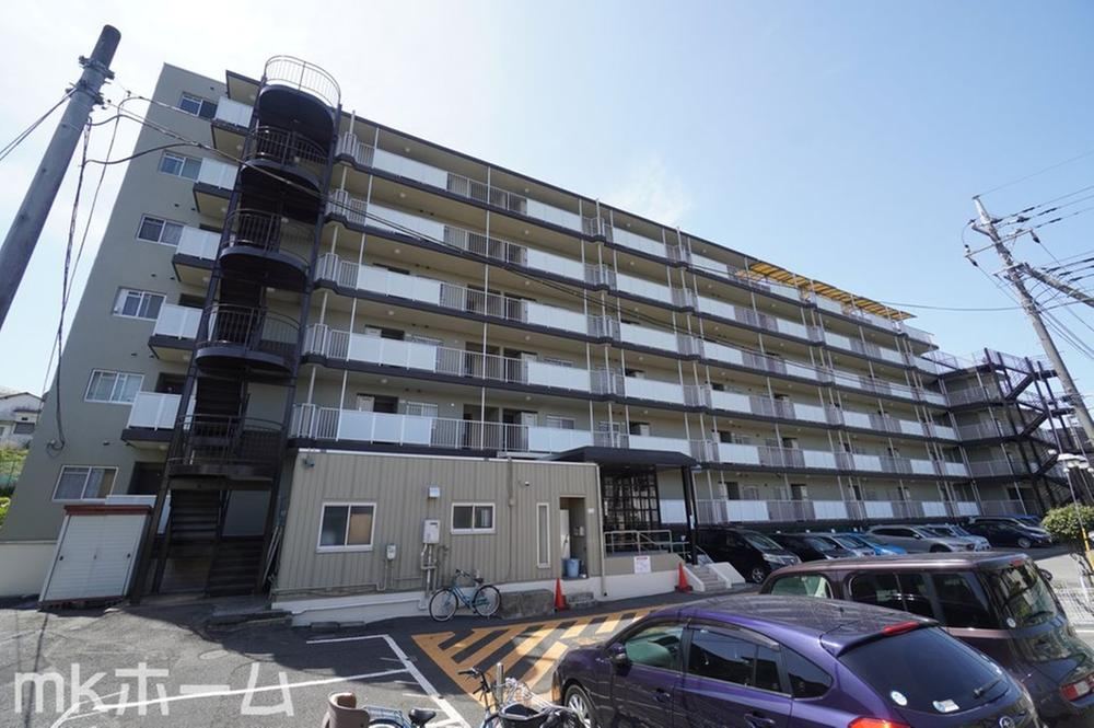 2LDK apartment in Funabashi, Chiba - Photo 1