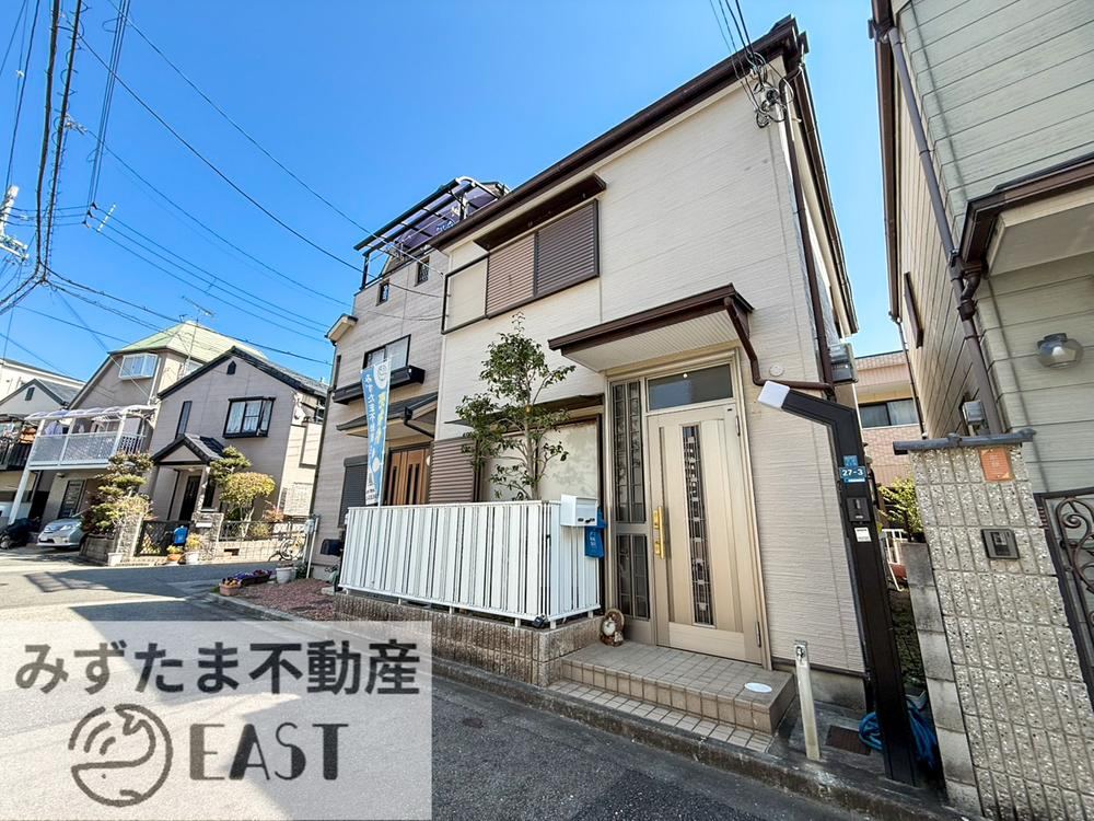 3DK house in Takarazuka, Hyogo - Photo 1