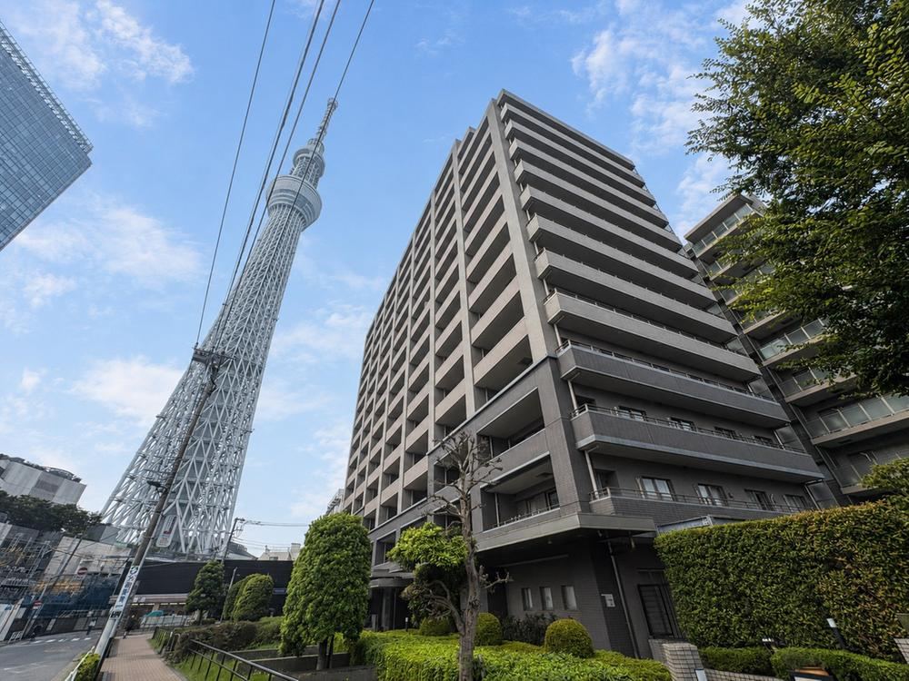 3LDK apartment in Sumida Ward, Tokyo - Photo 1