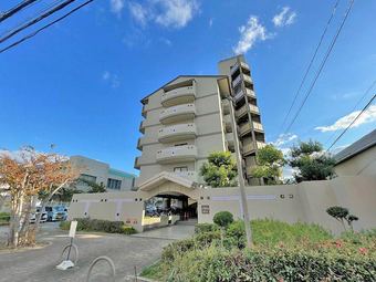 2LDK apartment in Fujiidera