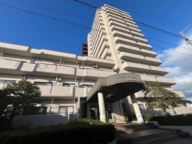 3LDK apartment in Koriyama, Fukushima - Photo 1