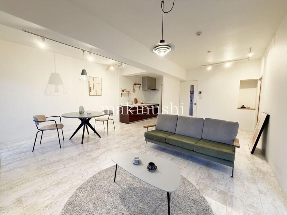 3LDK apartment in Nishi Ward, Sakai, Osaka - Photo 1