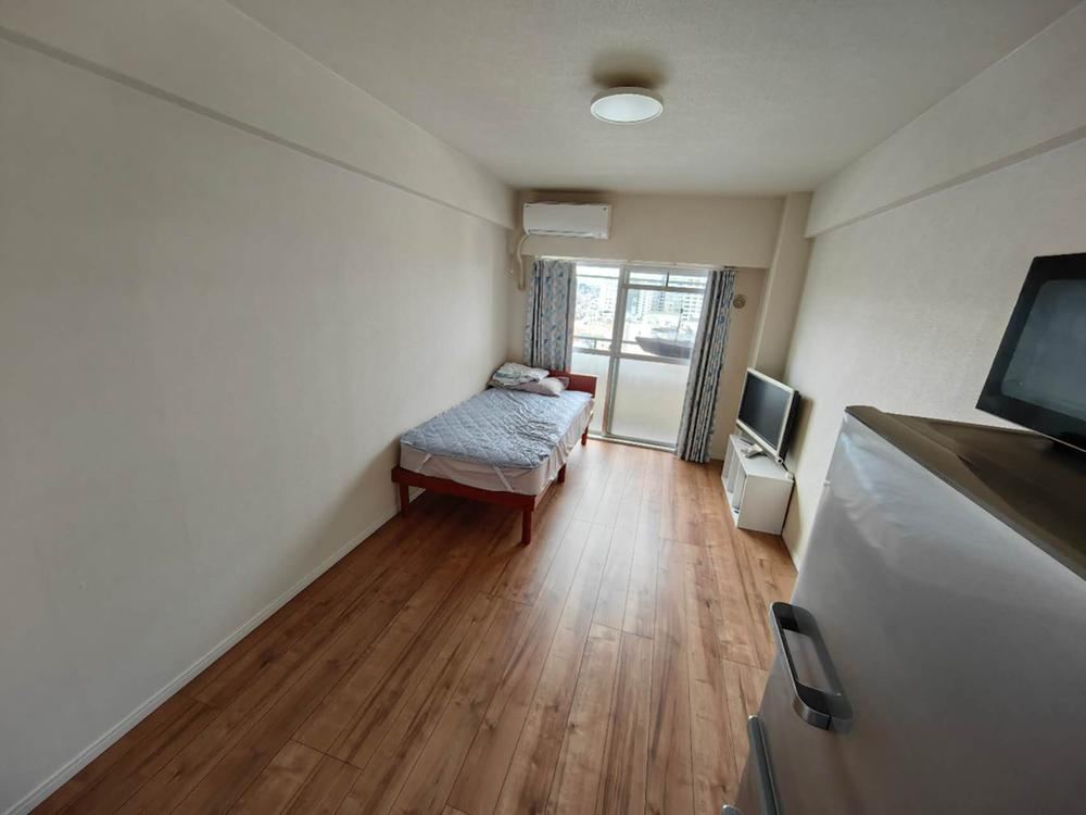 studio apartment in Shinjuku Ward, Tokyo - Photo 1