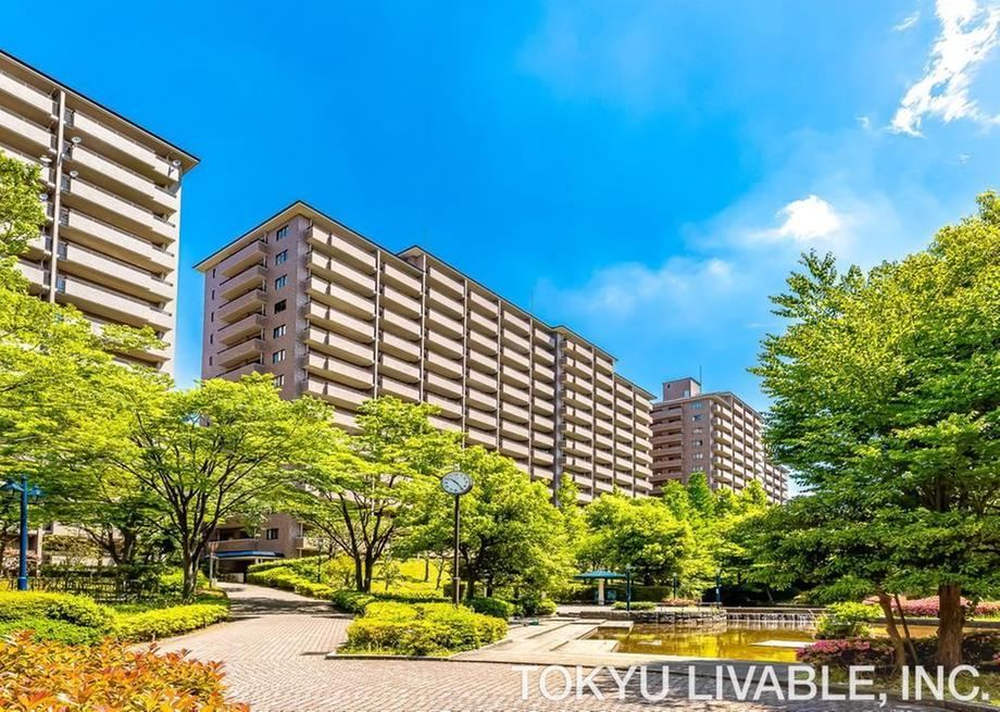 3LDK apartment in Izumi Ward, Yokohama, Kanagawa - Photo 1