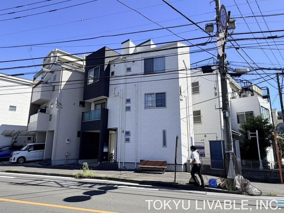 3LDK house in Nakahara Ward, Kawasaki, Kanagawa - Photo 1