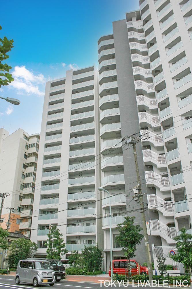 3LDK apartment in Arakawa Ward, Tokyo - Photo 1