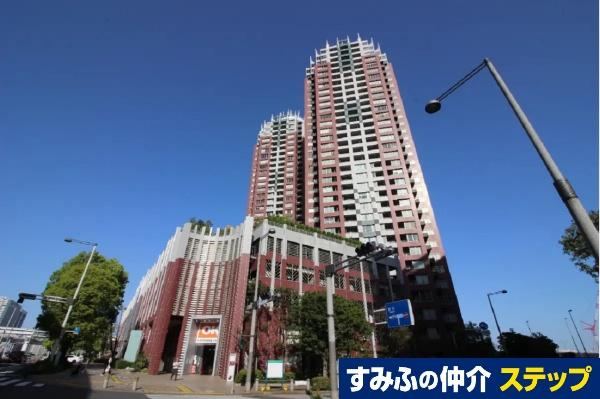 1LDK apartment in Minato Ward, Tokyo - Photo 1