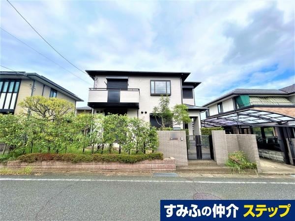 4LDK house in Chikushino, Fukuoka - Photo 1