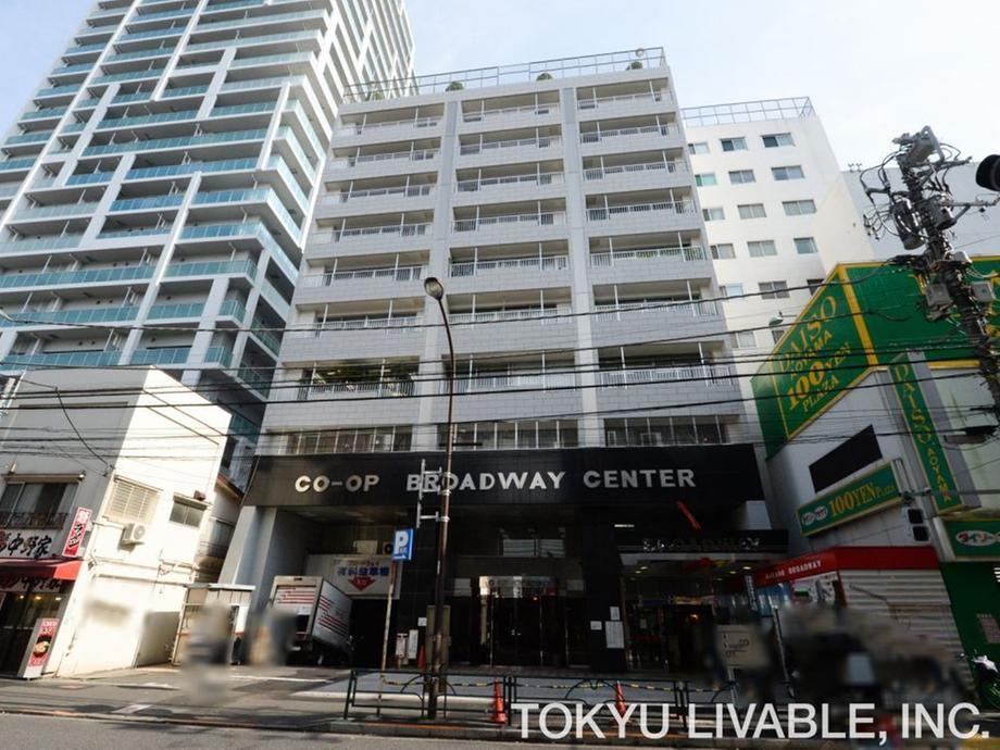 studio apartment in Nakano Ward, Tokyo - Photo 1