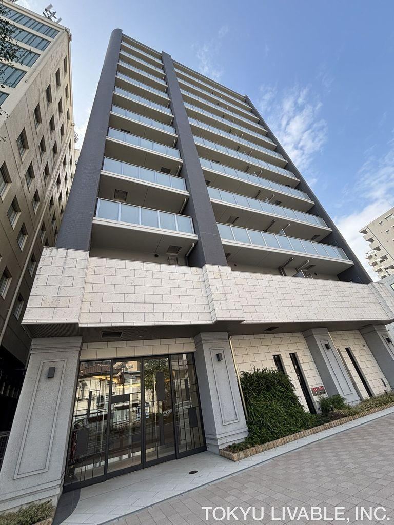2LDK apartment in Chuo Ward, Kobe, Hyogo - Photo 1