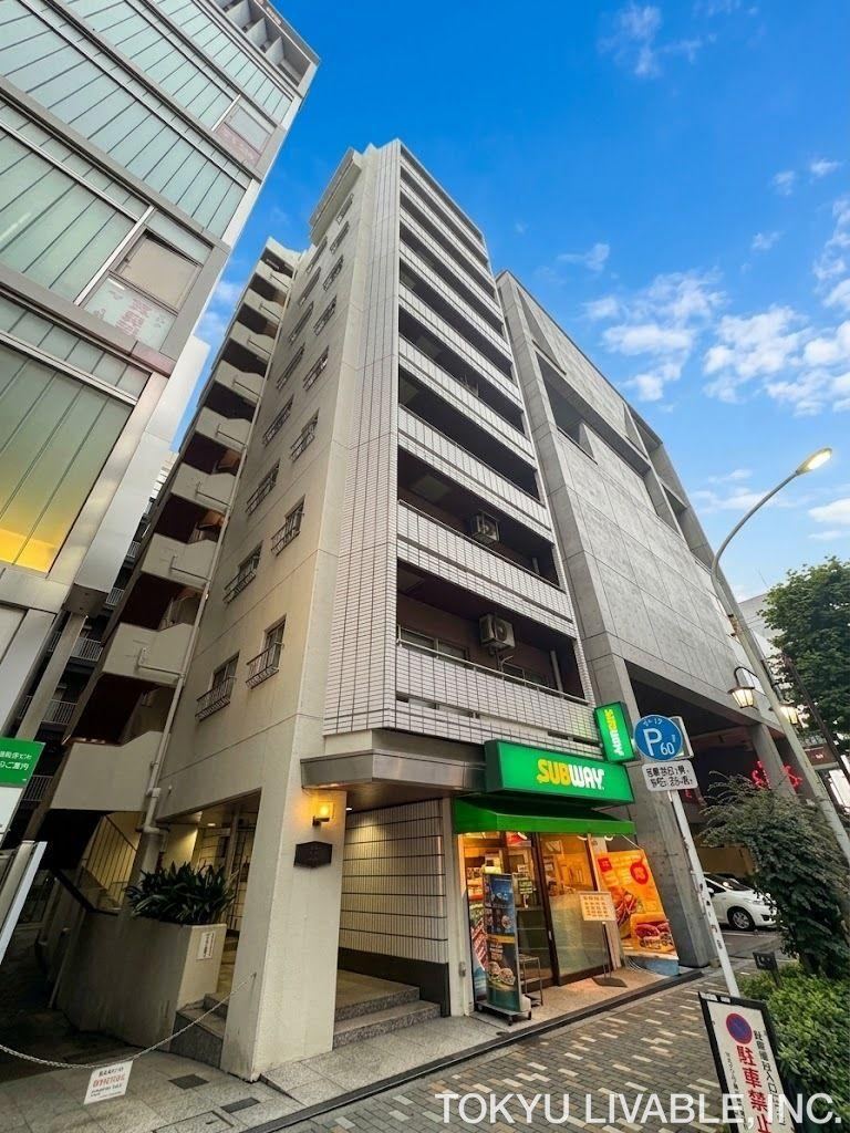 2LDK apartment in Shibuya Ward, Tokyo - Photo 1