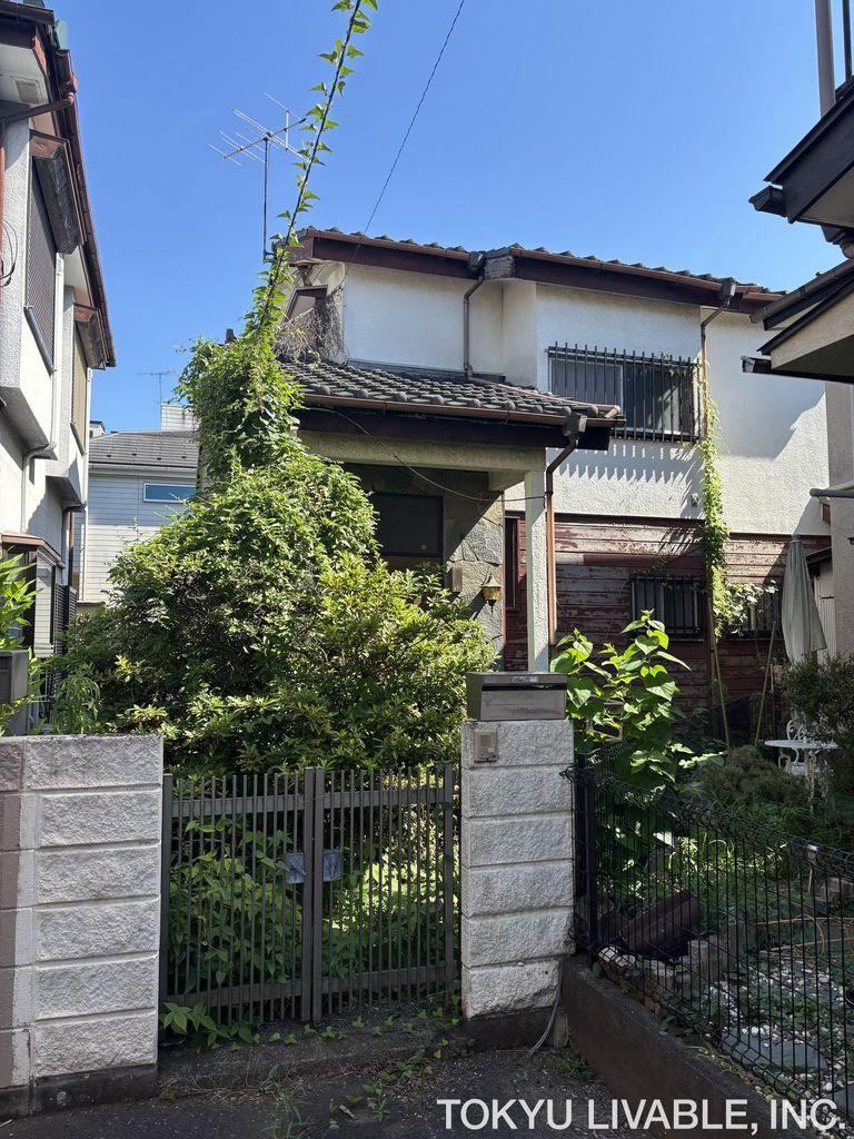 131 m² land in Hamura, Tokyo - Photo 1