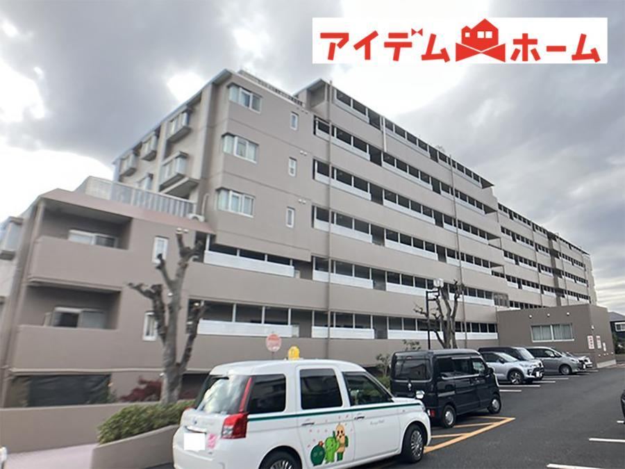 3LDK apartment in Kasugai, Aichi - Photo 1