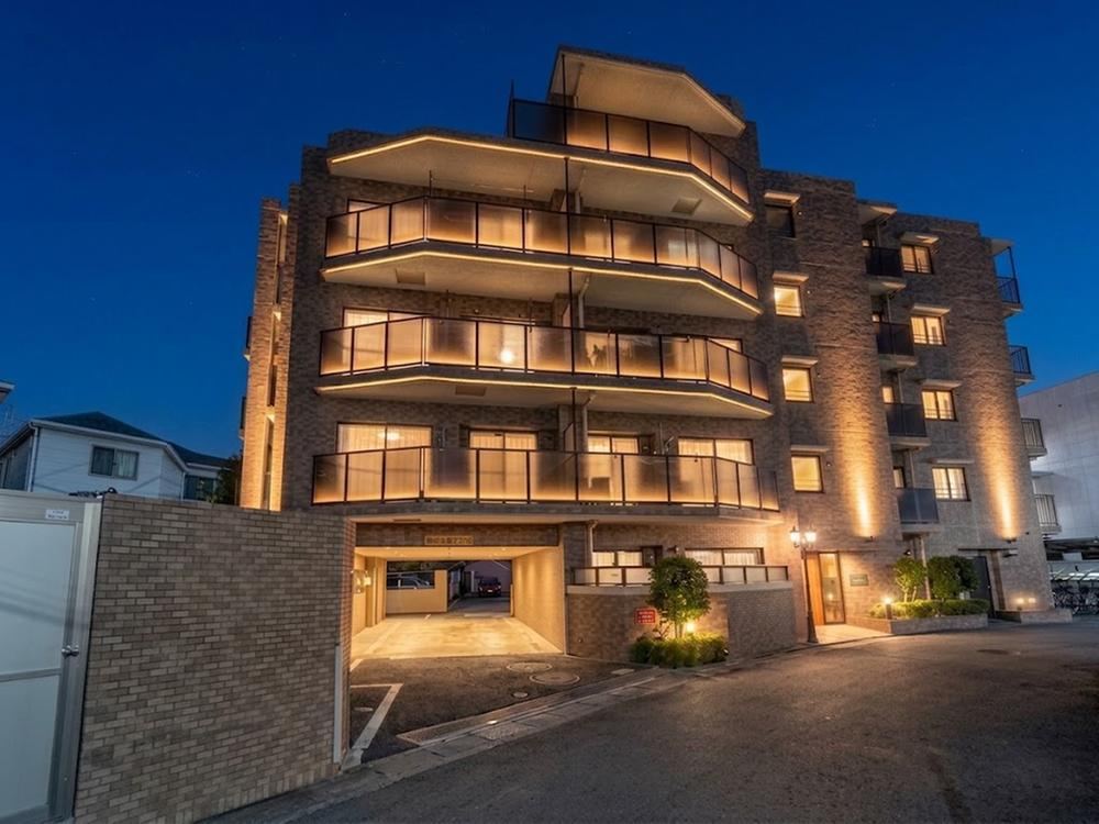 3LDK apartment in Tama Ward, Kawasaki, Kanagawa - Photo 1
