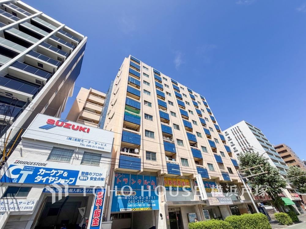 1LDK apartment in Nishi Ward, Yokohama, Kanagawa - Photo 1