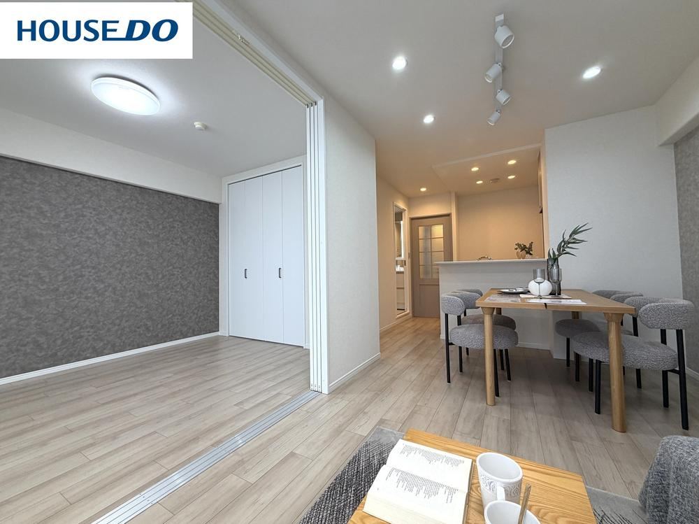 3LDK apartment in Chuo Ward, Kobe, Hyogo - Photo 1