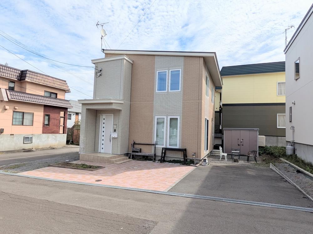 3LDK house in Teine Ward, Sapporo, Hokkaido - Photo 1