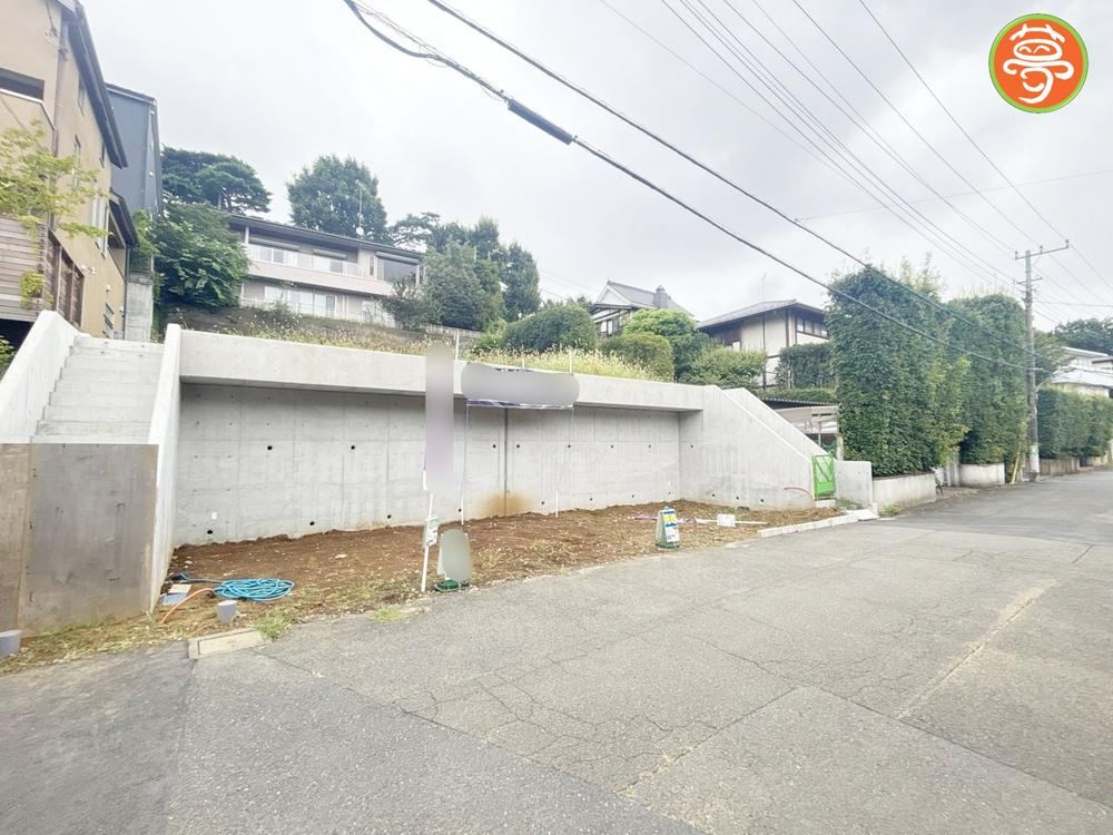 182 m² land in Chofu, Tokyo - Photo 1