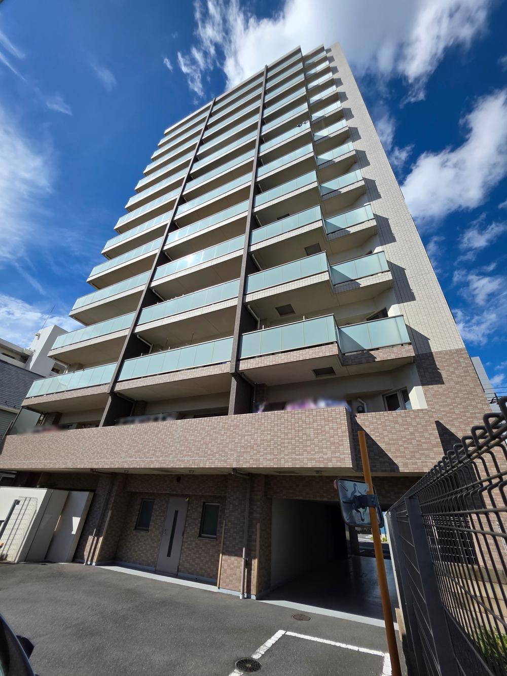3LDK apartment in Toda, Saitama - Photo 1