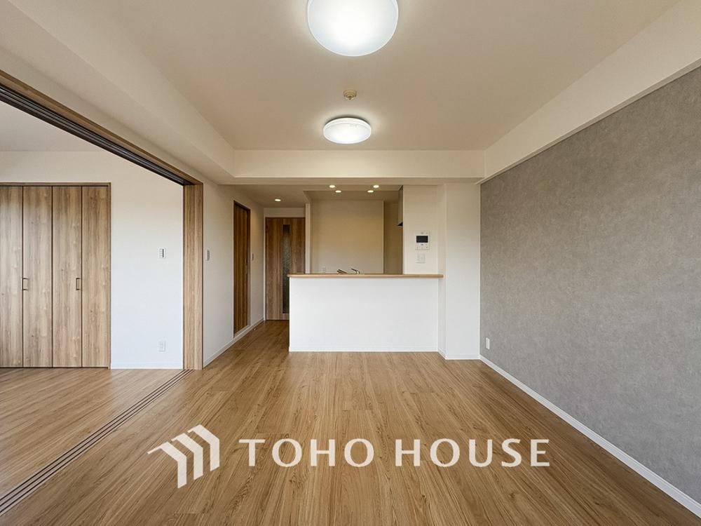 2LDK+S apartment in Setagaya Ward, Tokyo - Photo 1