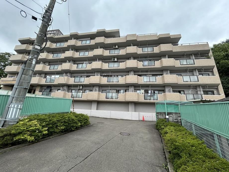 3LDK apartment in Miyagino Ward, Sendai, Miyagi - Photo 1