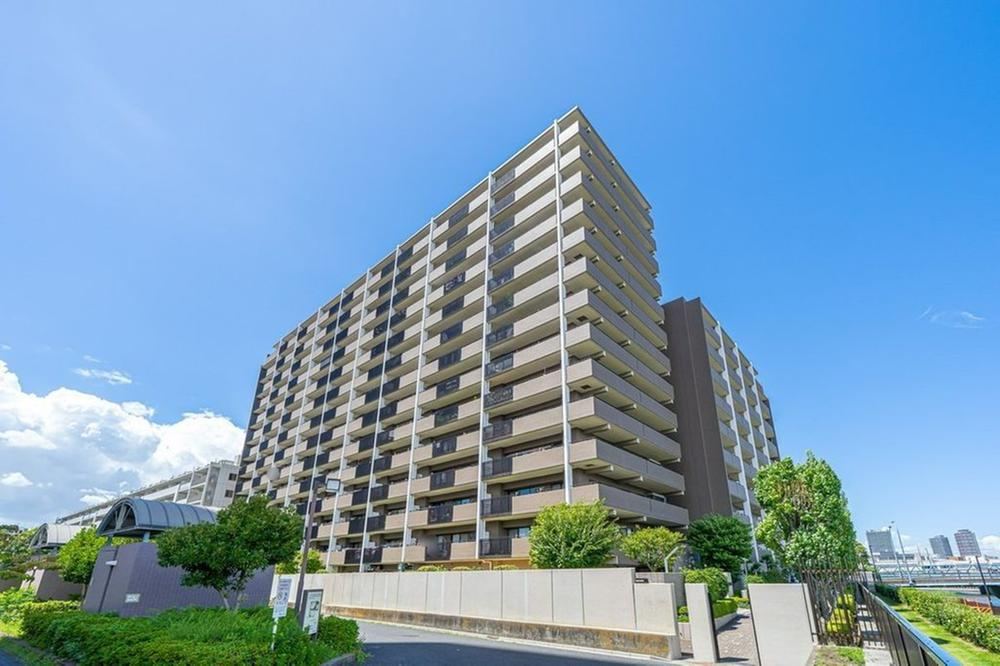 3LDK apartment in Sumida Ward, Tokyo - Photo 1