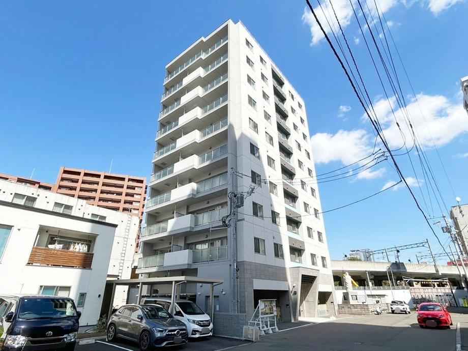 2LDK apartment in Chuo Ward, Sapporo, Hokkaido - Photo 1