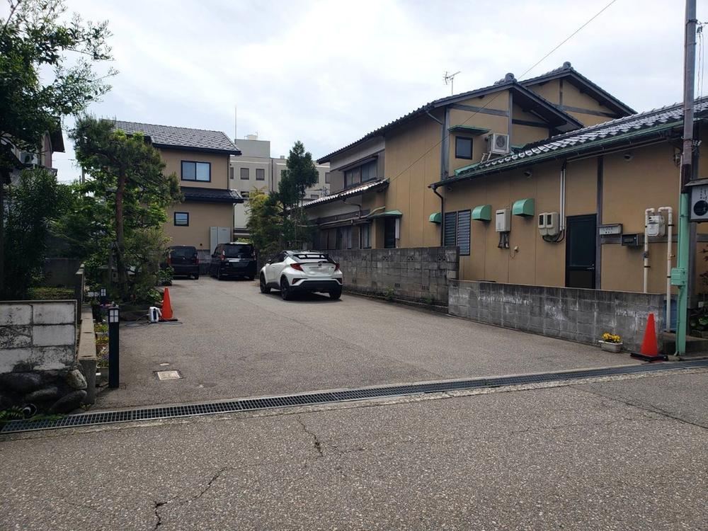 220 m² land in Kanazawa, Ishikawa - Photo 1