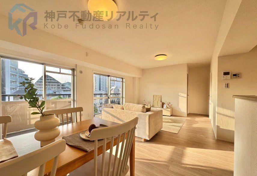 3LDK apartment in Hyogo Ward, Kobe, Hyogo - Photo 1