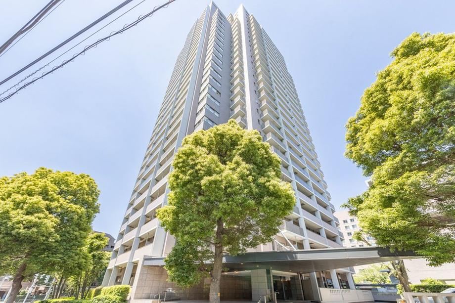 2LDK apartment in Suginami Ward, Tokyo - Photo 1