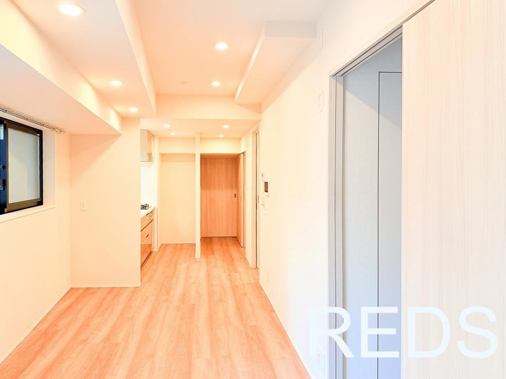2LDK+S apartment in Shibuya Ward, Tokyo - Photo 1