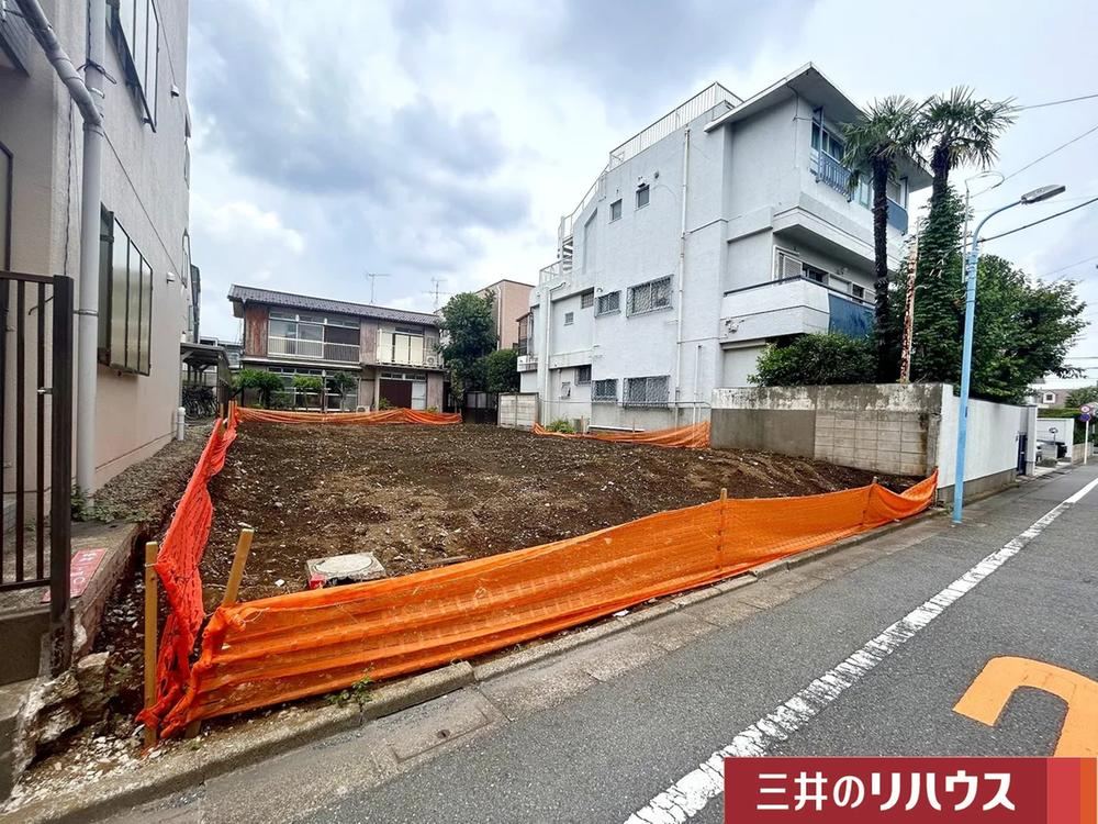 131 m² land in Suginami Ward, Tokyo - Photo 1