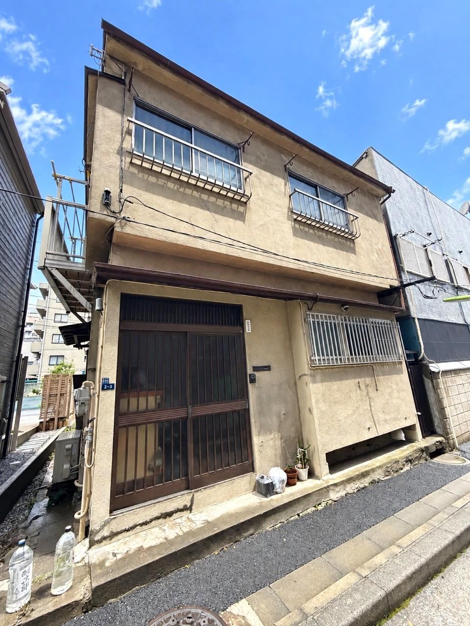4LDK house in Shinagawa Ward, Tokyo - Photo 1