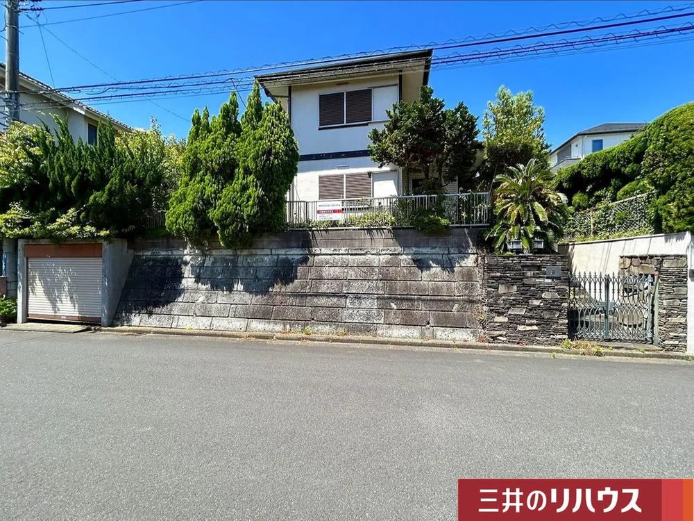 243 m² land in Yokosuka, Kanagawa - Photo 1