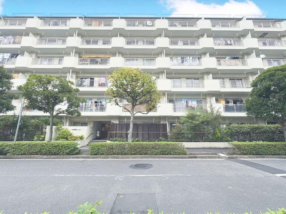 1LDK apartment in Edogawa Ward, Tokyo - Photo 1
