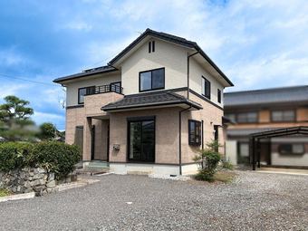 5LDK+S house in Hikone