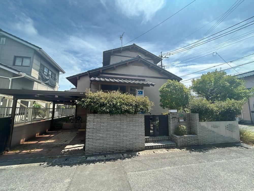 3LDK house in Kokuraminami Ward, Kitakyushu, Fukuoka - Photo 1
