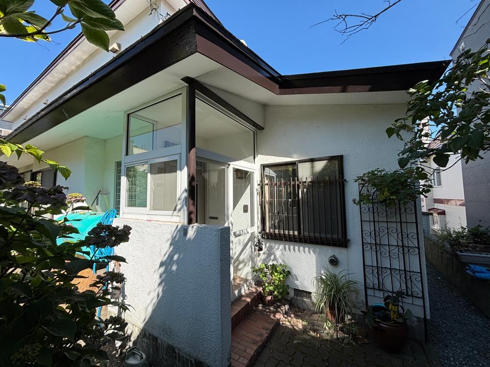 6LDK house in Teine Ward, Sapporo, Hokkaido - Photo 1