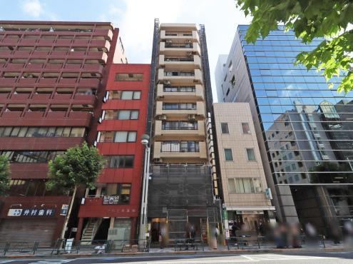 studio apartment in Shinjuku Ward, Tokyo - Photo 1