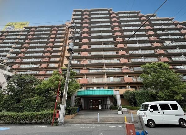 3LDK apartment in Ota Ward, Tokyo - Photo 1