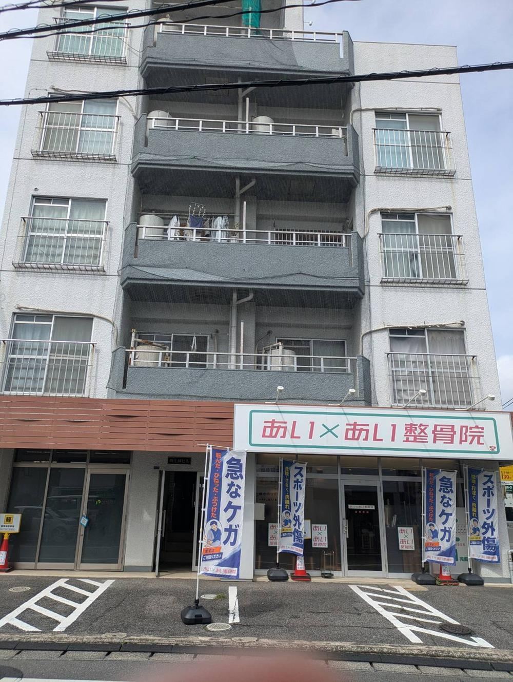 2DK apartment in Naka Ward, Okayama - Photo 1