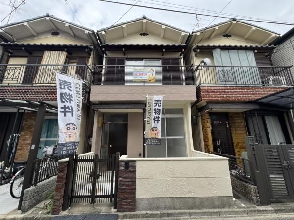 2LDK house in Higashiosaka, Osaka - Photo 1