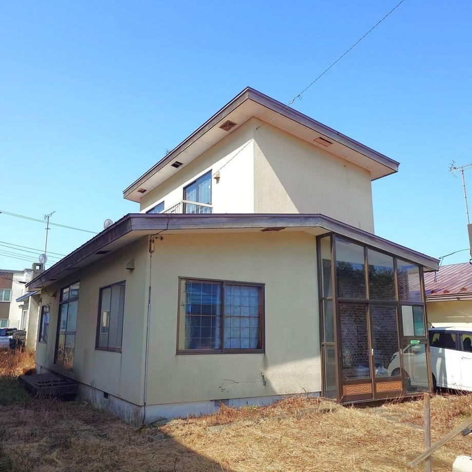 4LDK house in Tomakomai, Hokkaido - Photo 1