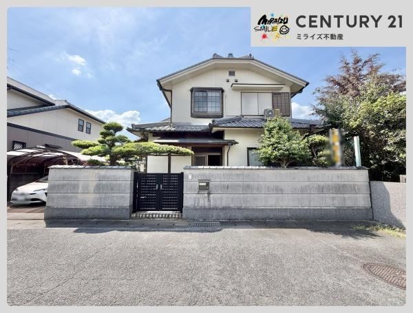 5DK house in Sakurai, Nara - Photo 1